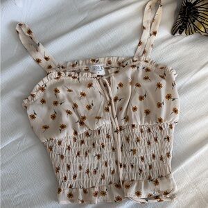 Crop top size medium